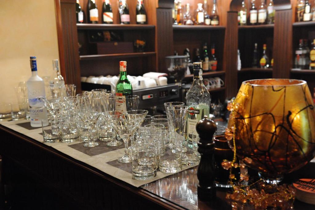 Hotel Foisorul Cu Flori Sinaia Bagian luar foto