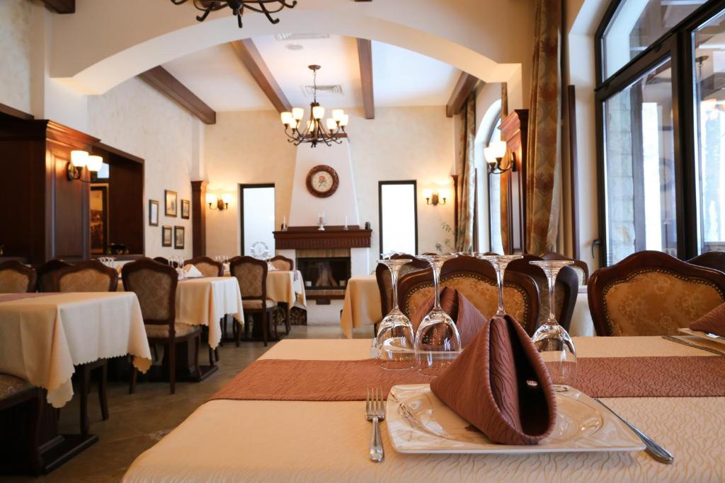 Hotel Foisorul Cu Flori Sinaia Bagian luar foto