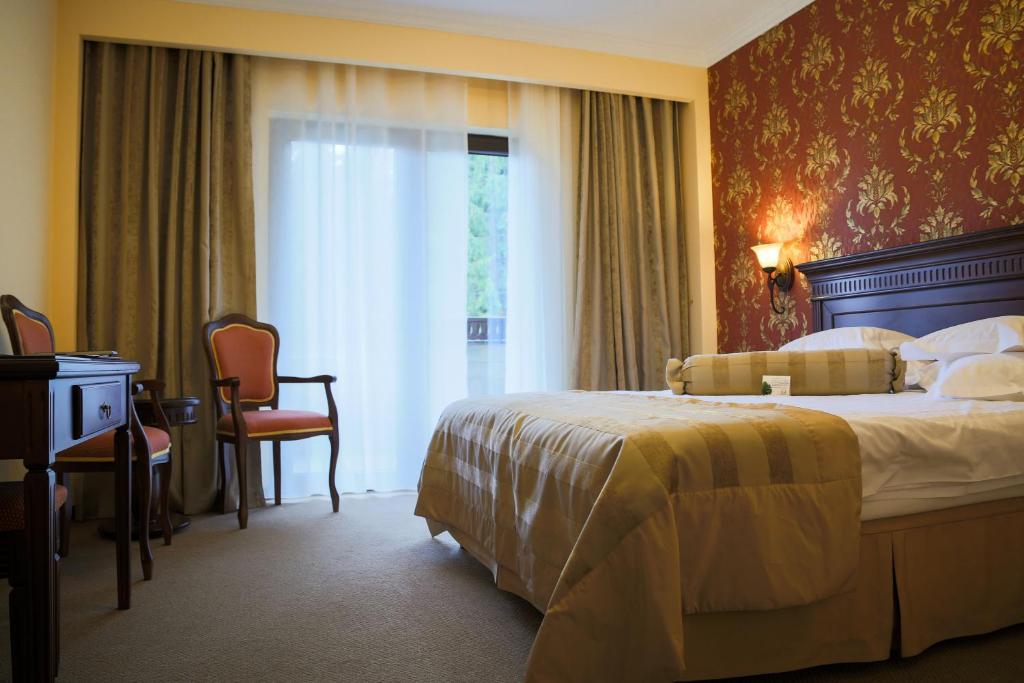 Hotel Foisorul Cu Flori Sinaia Bagian luar foto