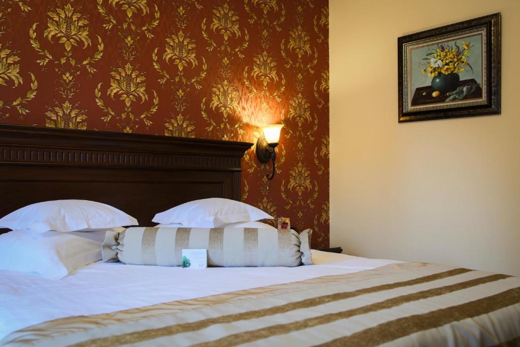 Hotel Foisorul Cu Flori Sinaia Bagian luar foto