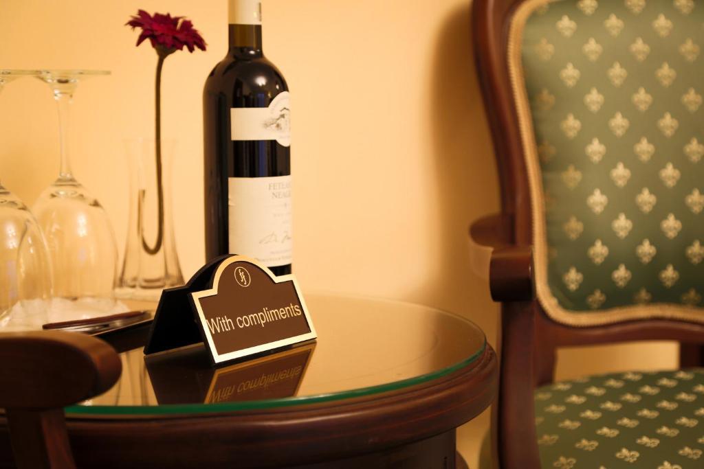 Hotel Foisorul Cu Flori Sinaia Bagian luar foto
